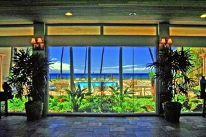 Mahana Resort 405 by RedAwning in Lahaina, HI
