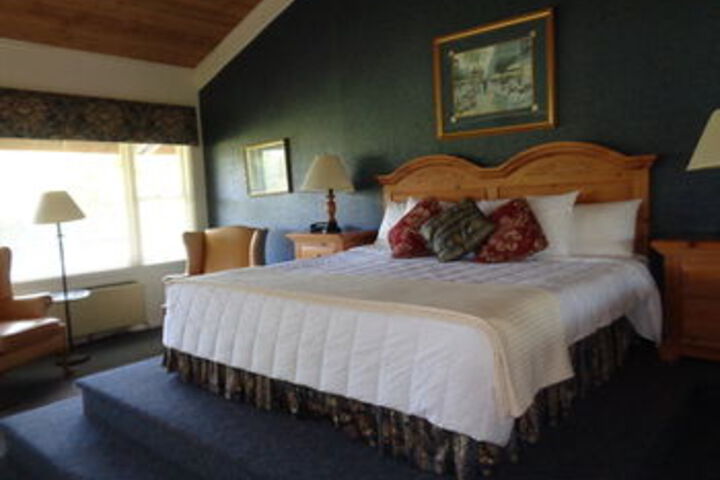 Room 10 of 40