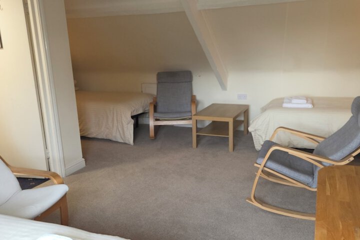 Room 12 of 92