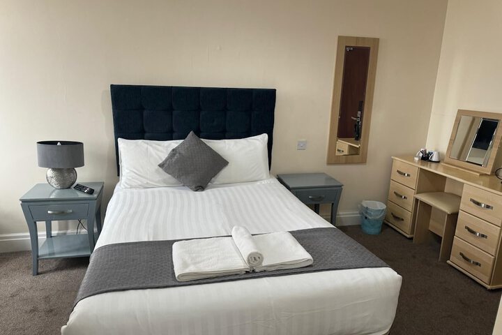 Room 17 of 54