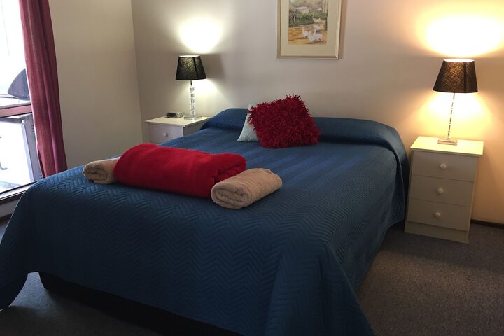 Room 3 of 14