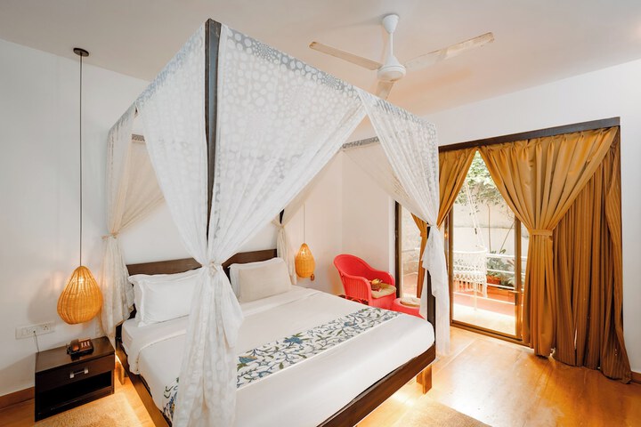 Room 11 of 21