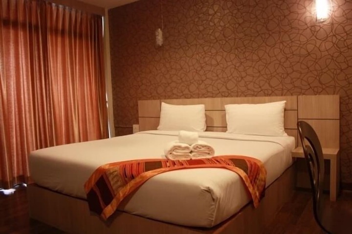 Room 21 of 52
