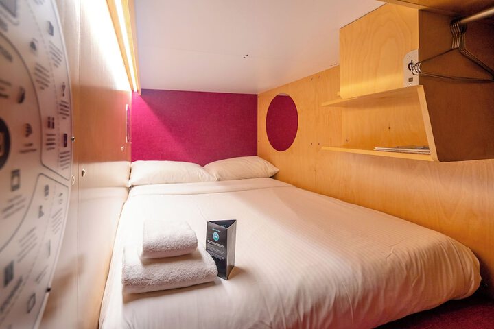 Room 20 of 66