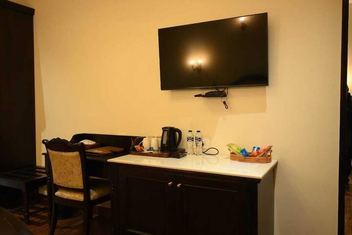 Room 45 of 161
