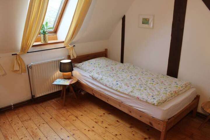 Room 4 of 69