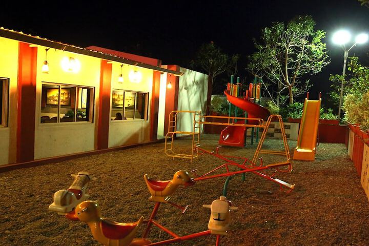 Childrens Activities 6 of 13