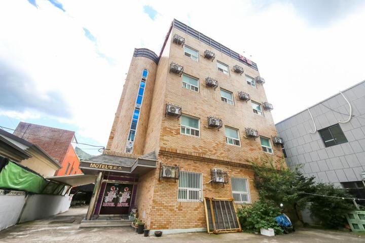 Daegu Nongong Eros