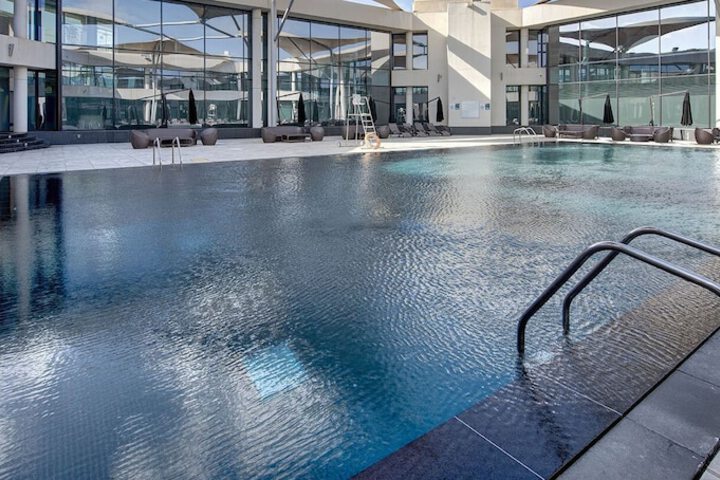 Pool 17 of 35