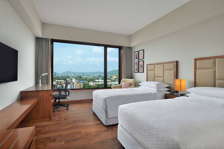 Room 10 of 54