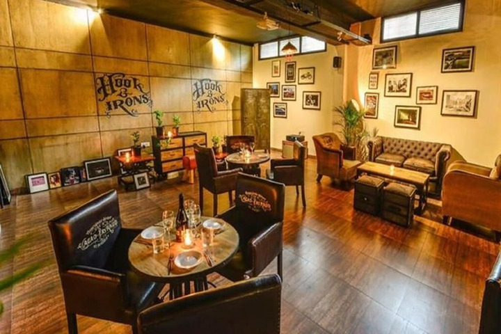 Dining Photos