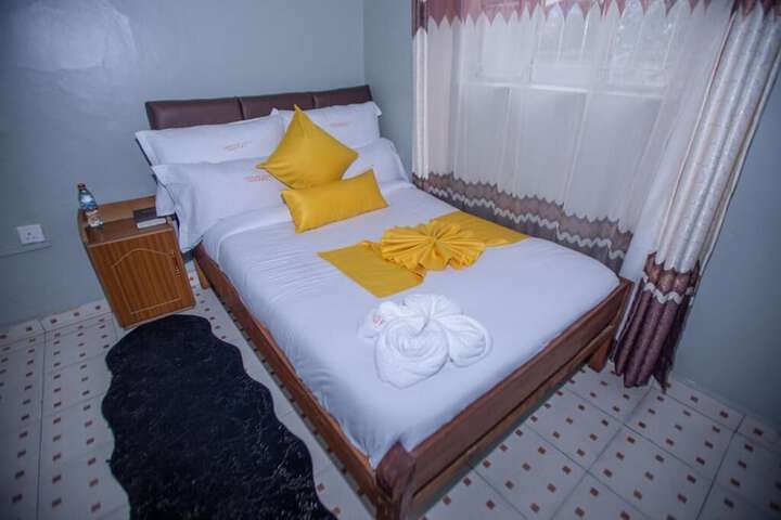 Room 20 of 35