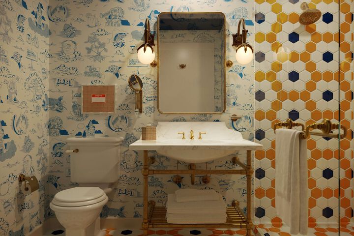 Room 35 of 65