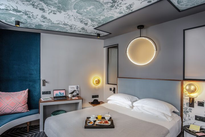 Room 8 of 67