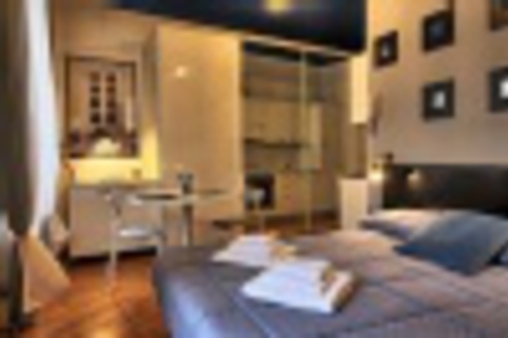 Room 28 of 528