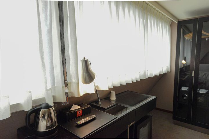 Room 23 of 41