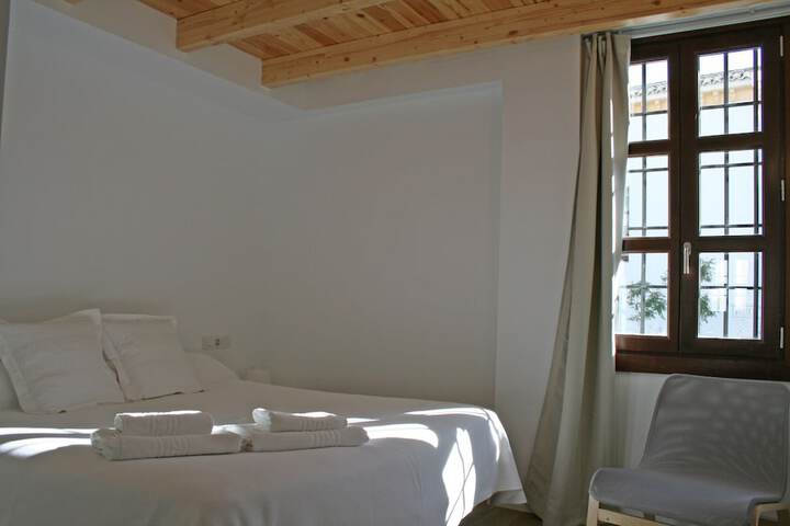 Room 20 of 145