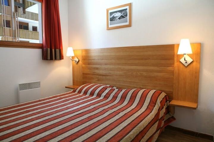 Room 2 of 21