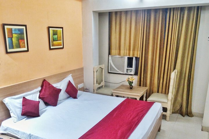 Room 3 of 29