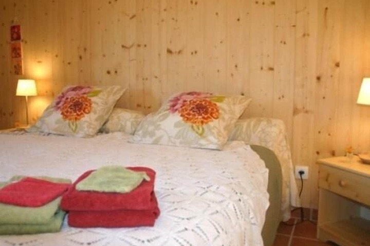 Room 6 of 26