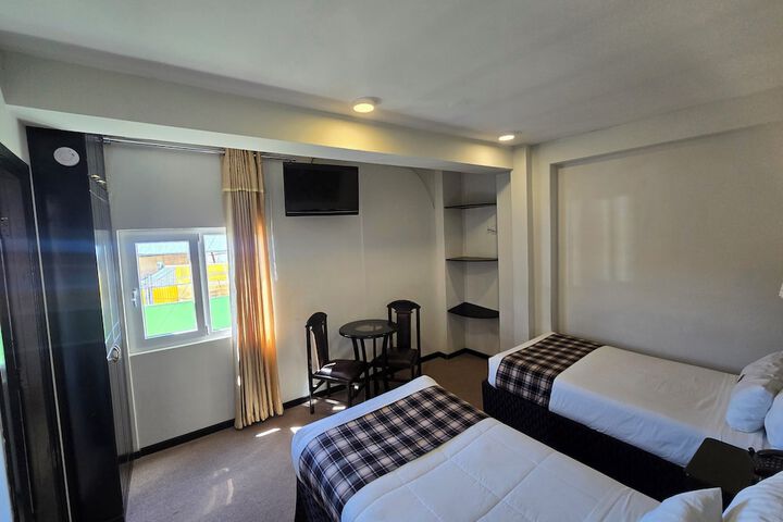 Room 14 of 43