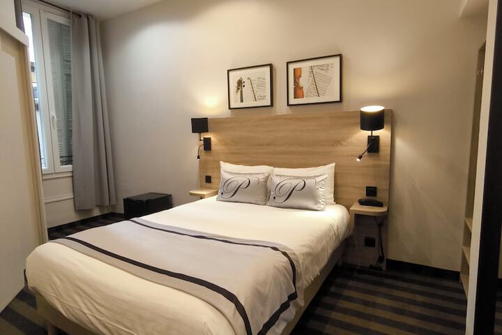 Room 38 of 58