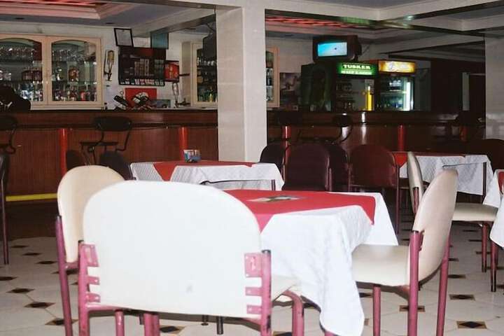 Dining Photos