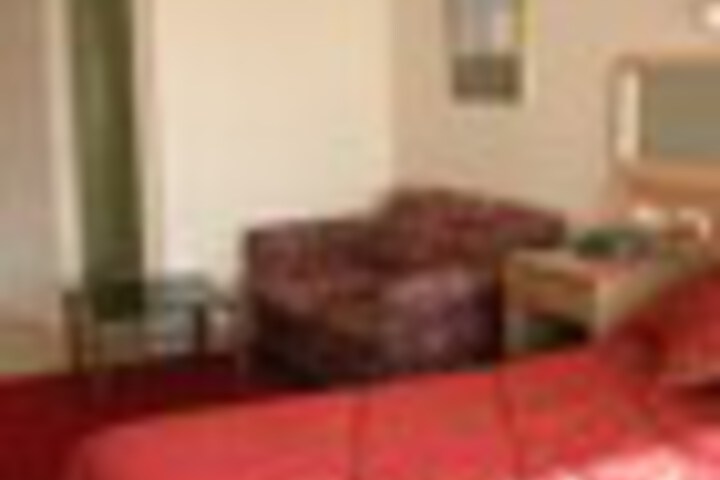 Room 20 of 66