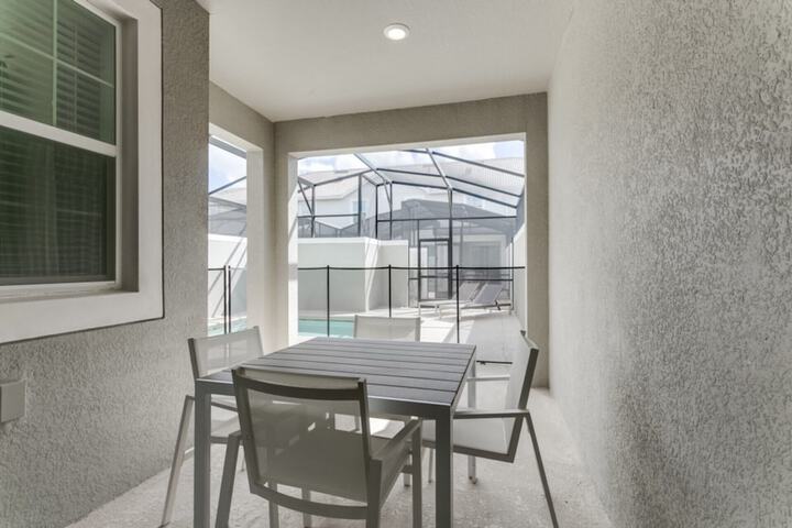 Terrace/Patio 30 of 64
