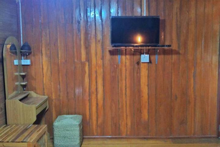 Room 19 of 35