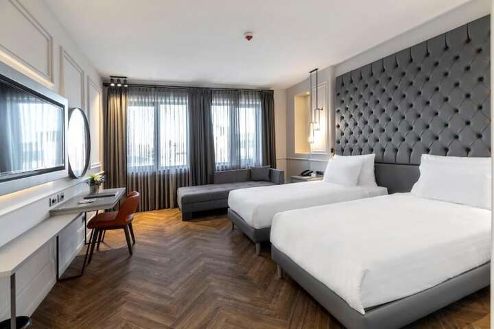 Room 55 of 126