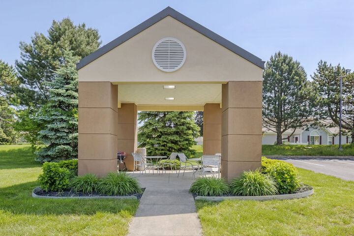 BBQ/picnic area