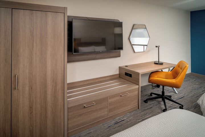 Standard 2 Queen Beds Extra Floor Space (7 of 19)