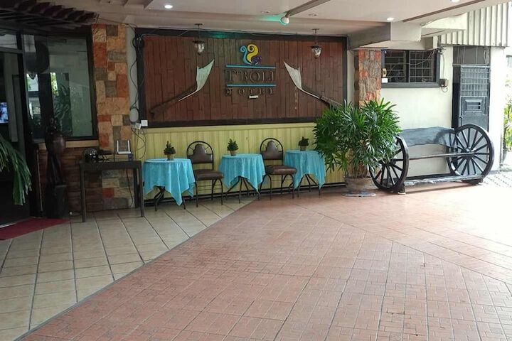 Hotel Interior 2 of 14