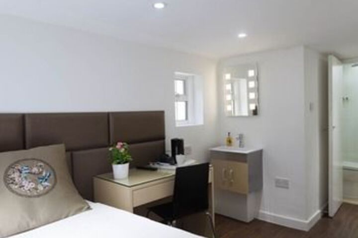 Suite Room
