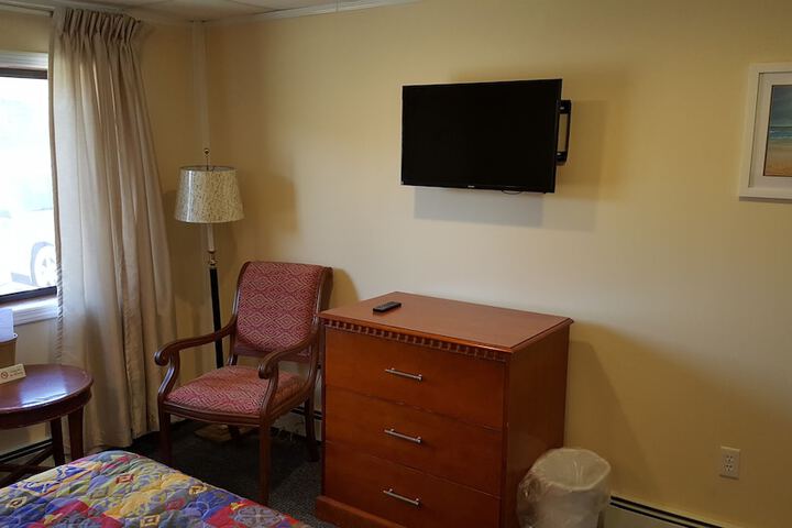 Room 16 of 50