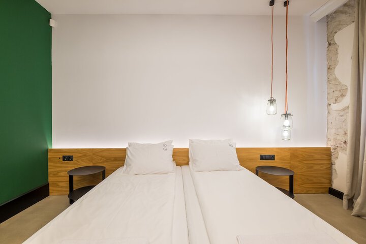 Room 40 of 76