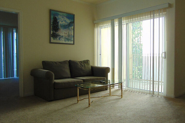 Room 11 of 22