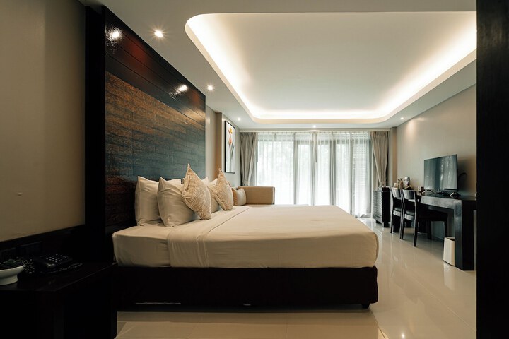 Room 21 of 170