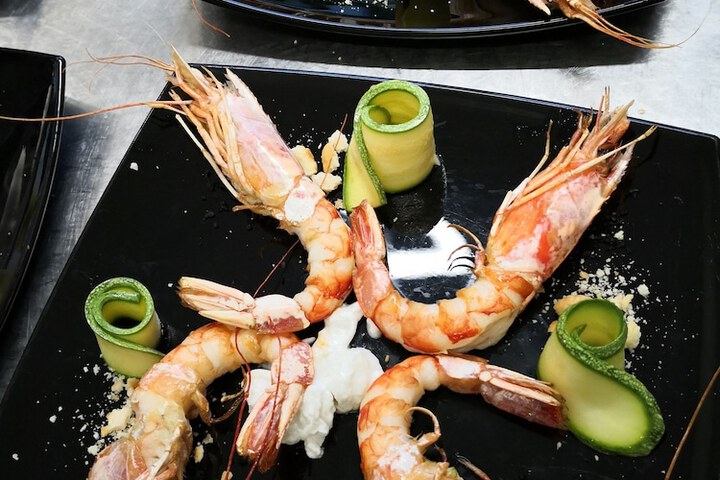 Dining 45 of 71