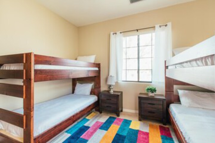 Room 42 of 47