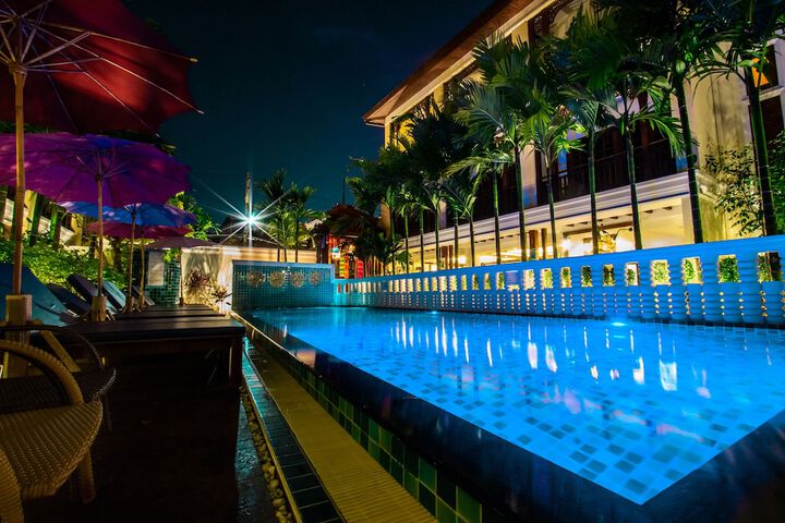 Pool 39 of 68