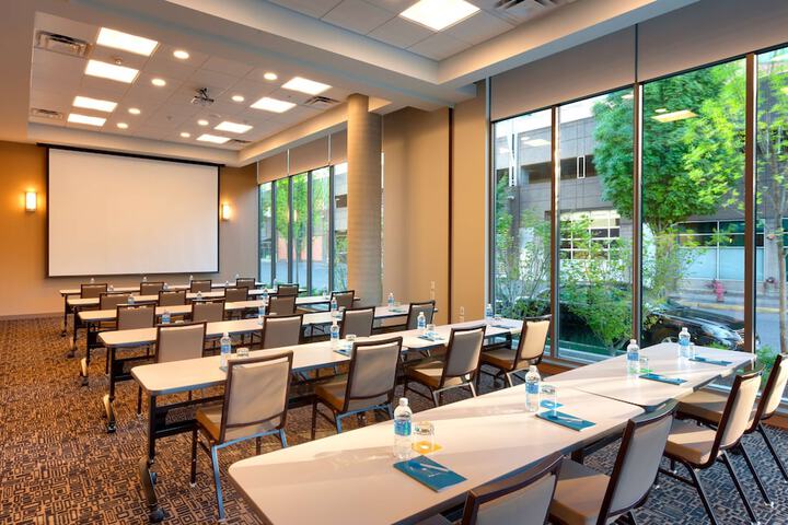 Meeting facility