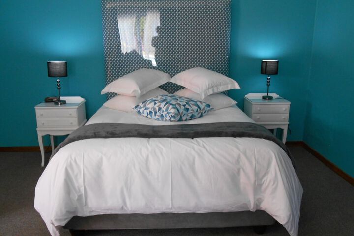 Room 10 of 50