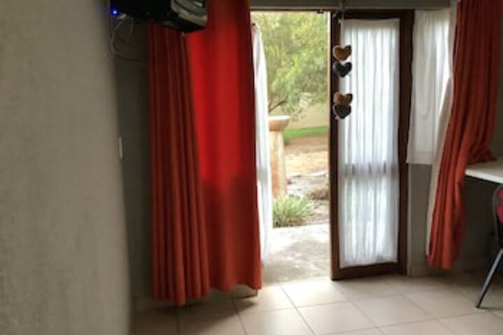 Room 31 of 171