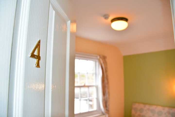 Room 7 of 51