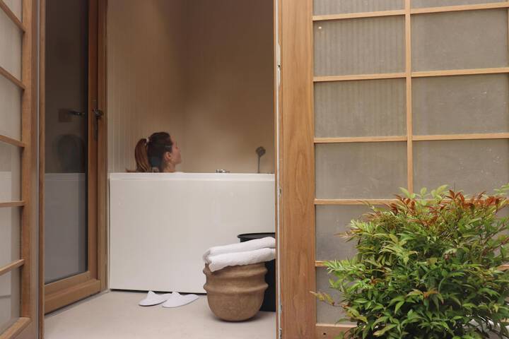 Spa 53 of 81