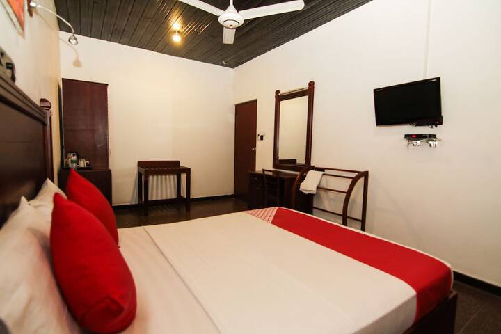 Room 10 of 54