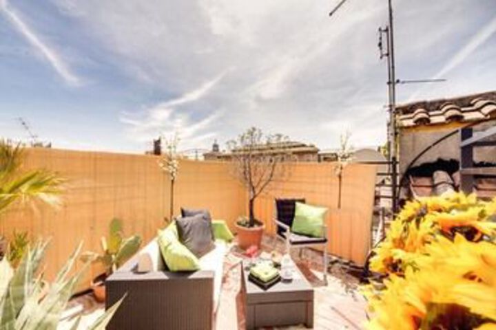 Terrace/Patio 315 of 330