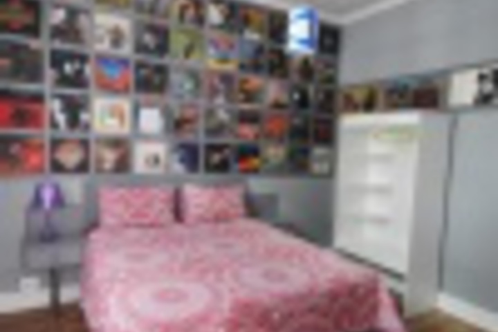 Room 172 of 204